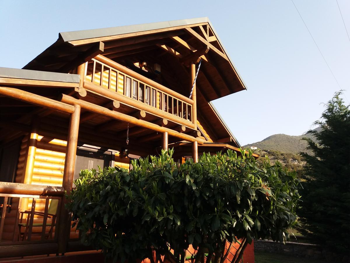 My Woodenfriend Villa Kato Chovoli Luaran gambar